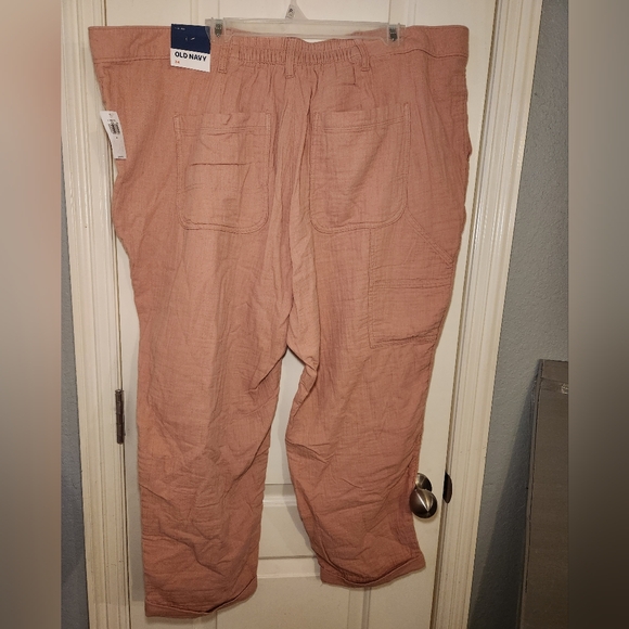 NWT Old Navy High-Waisted Slouchy Cropped Tapered Workwear Pants - Picture 4 of 5